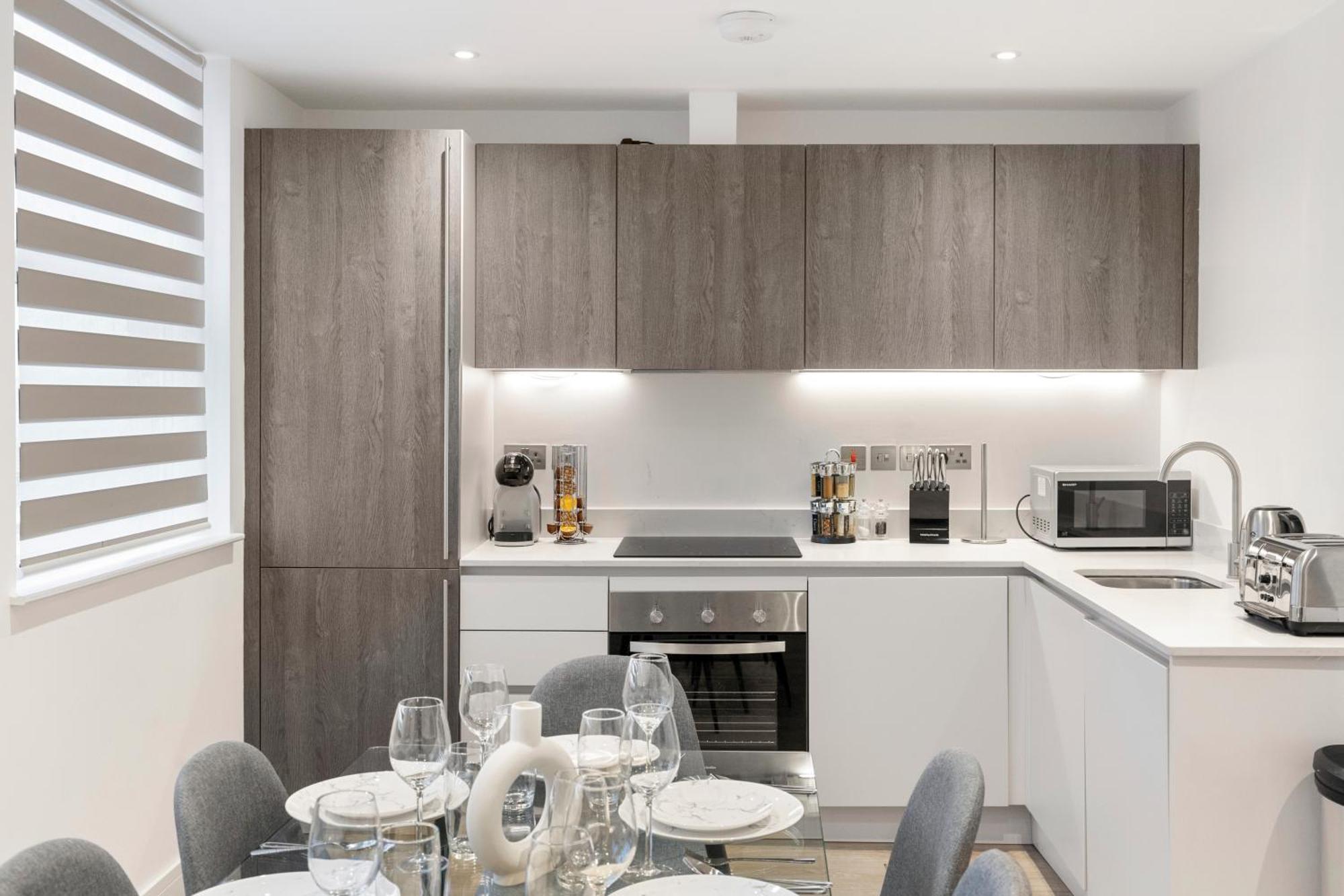 Luxurious 2 Bedroom - Apartment - Central Location Лондон Екстериор снимка